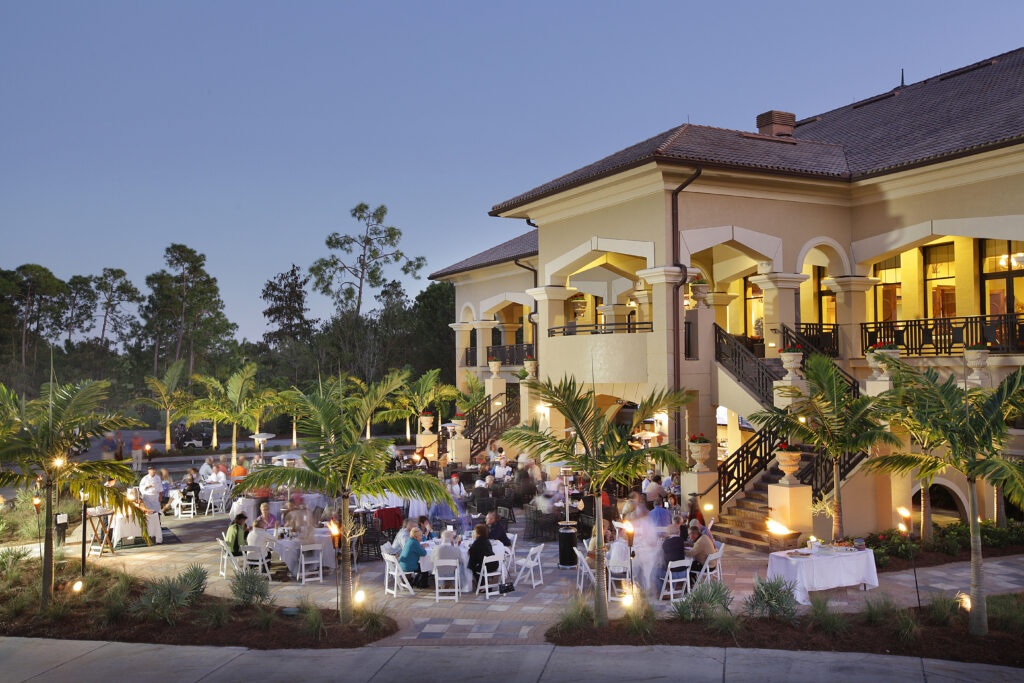 Olde_Cypress_Outdoor_Dining